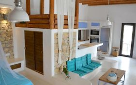 Studiosworx Apartments